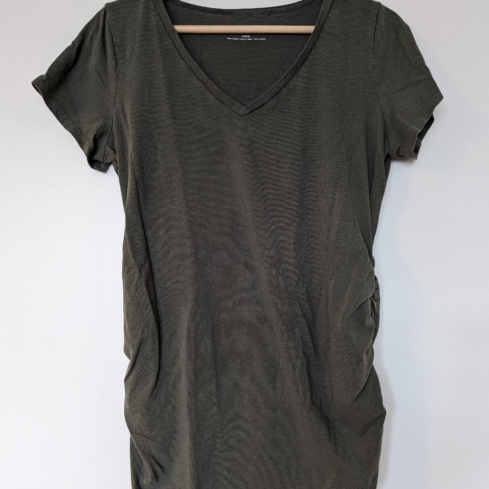 Green V-Neck Side Ruched Maternity Tee